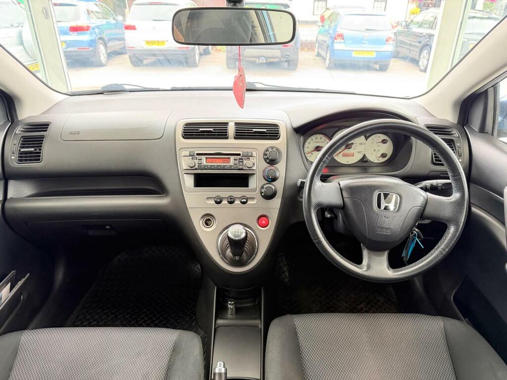 Honda Civic 1.6 I-vtec Executive Black #10