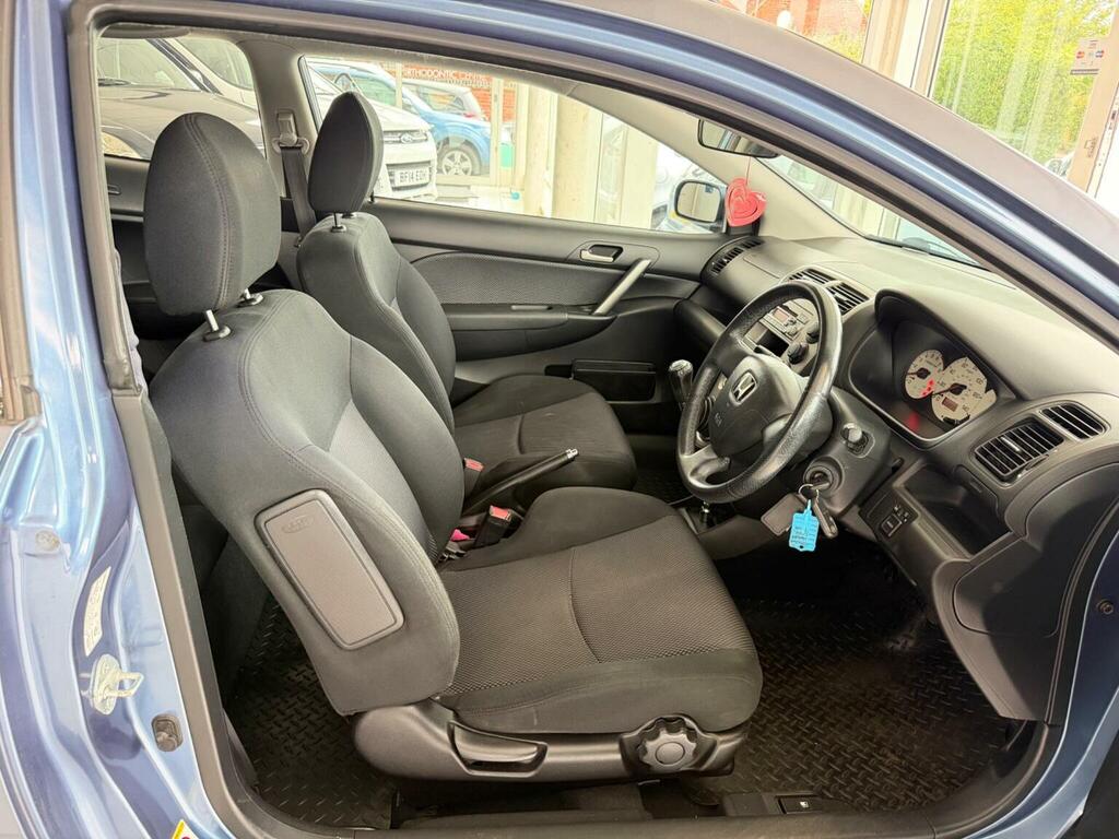 Honda Civic 1.6 I-vtec Executive Black #11