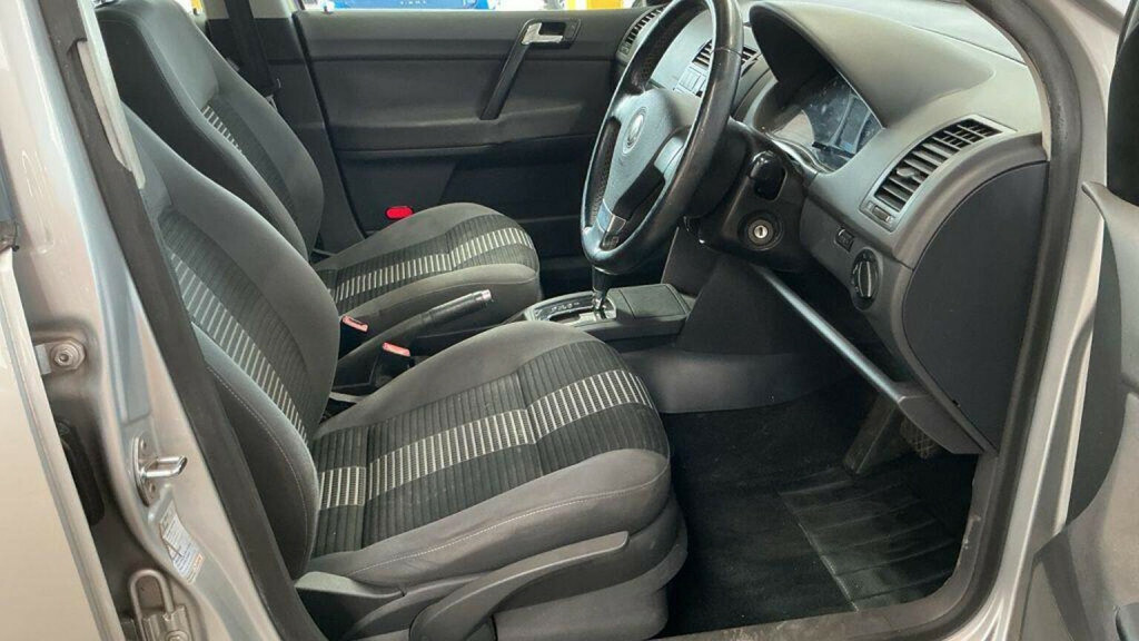 Volkswagen Polo Match Blue #13
