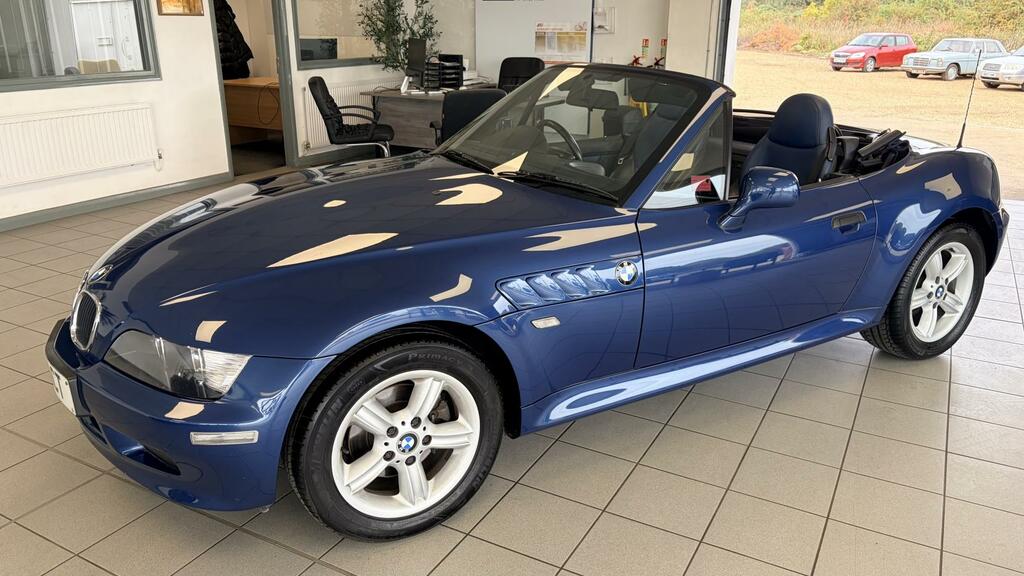 BMW Z3 1.9I Roadster 187 G Km 118 Bhp Blue #2