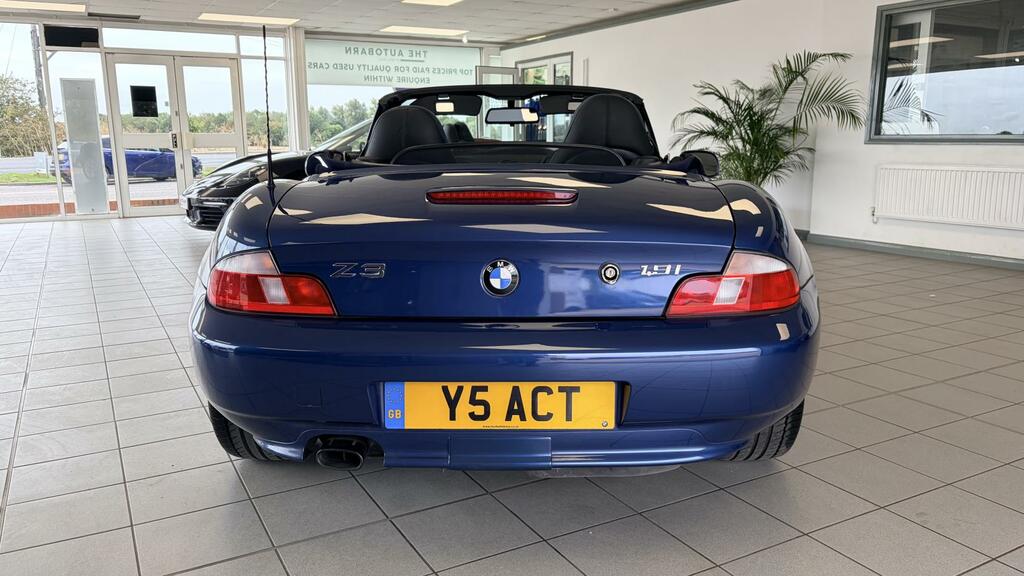 BMW Z3 1.9I Roadster 187 G Km 118 Bhp Blue #6