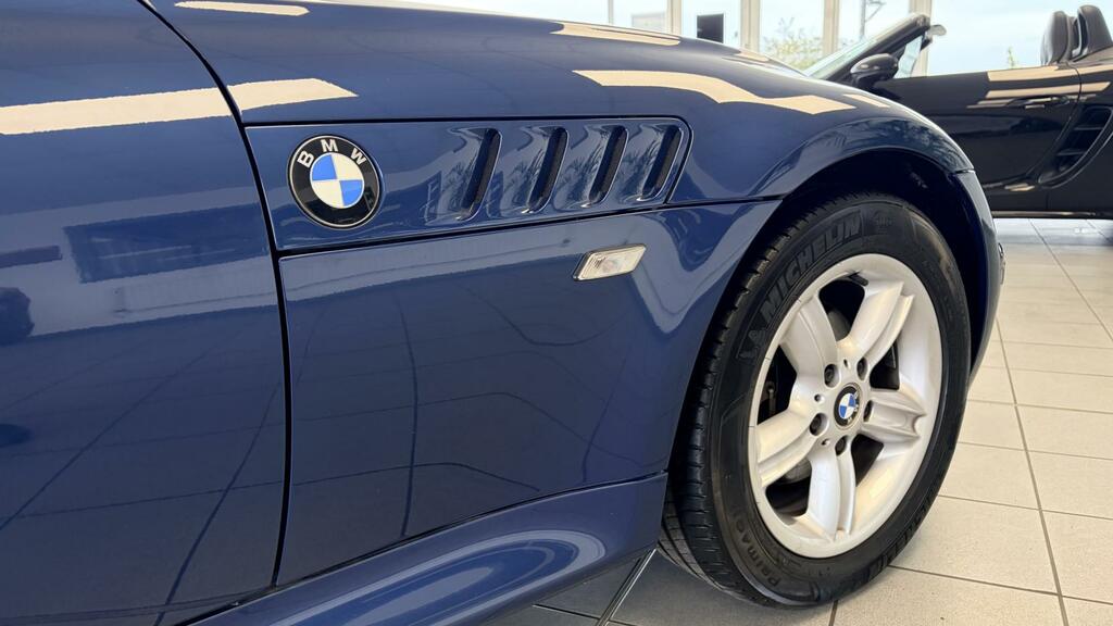 BMW Z3 1.9 8V Blue #10