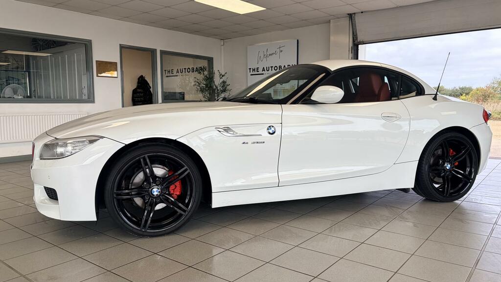 BMW Z4 Convertible White #15