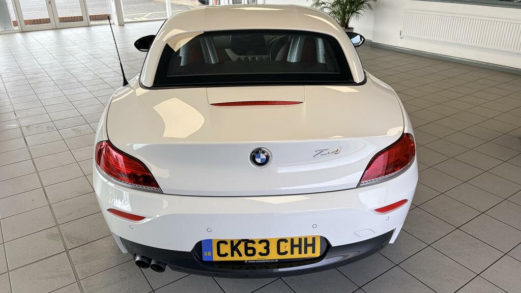 BMW Z4 Convertible White #18