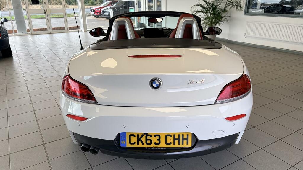 BMW Z4 Convertible White #7