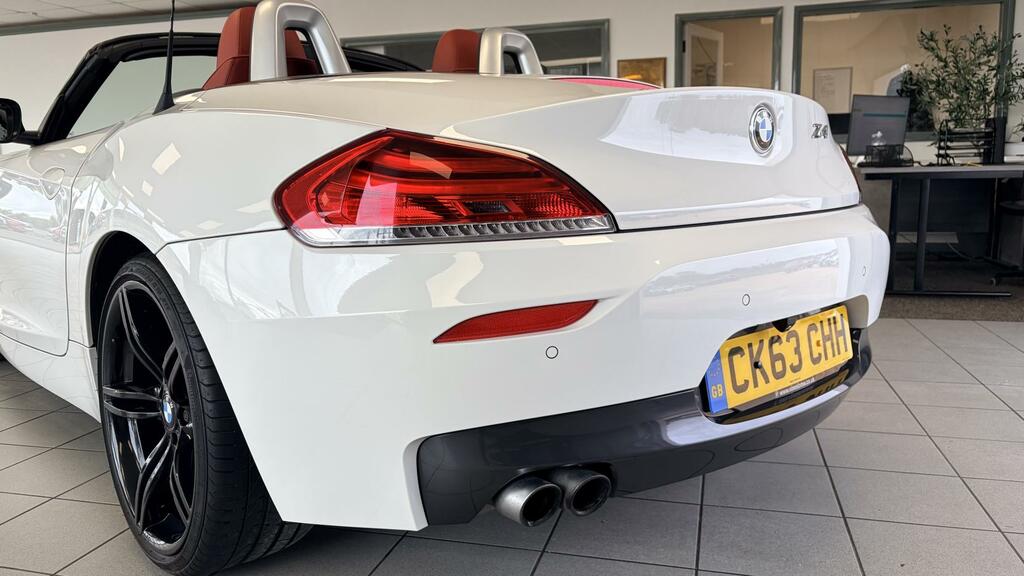 BMW Z4 2.0 20I M Sport Convertible Sdri White #5