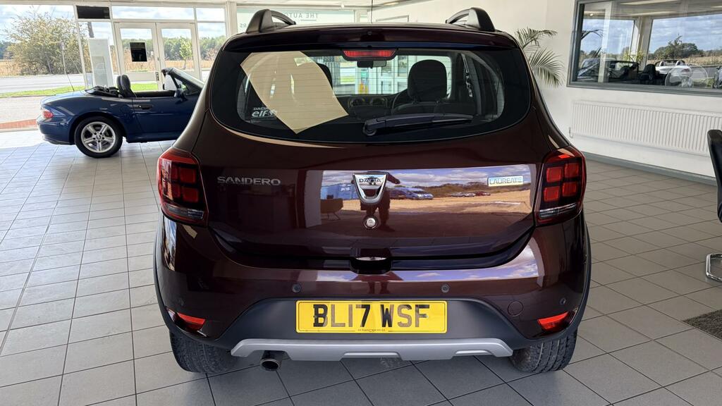 Dacia Sandero Stepway Laureate Brown #6