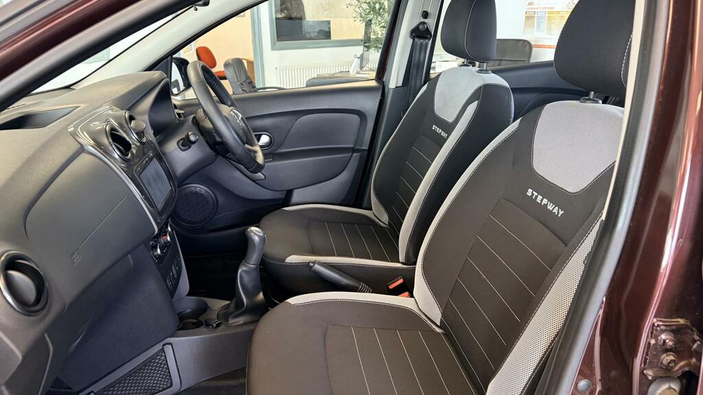 Dacia Sandero Stepway Sandero Stepway Laureate Tce Black #24