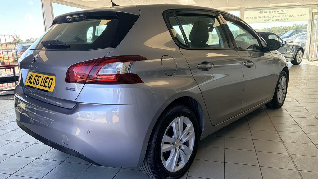 Peugeot 308 1.6 Bluehdi 100 Active White #6