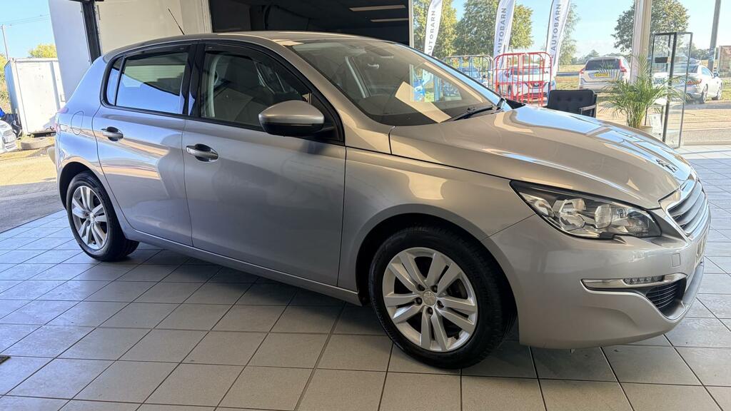 Peugeot 308 1.6 Bluehdi 100 Active White #10