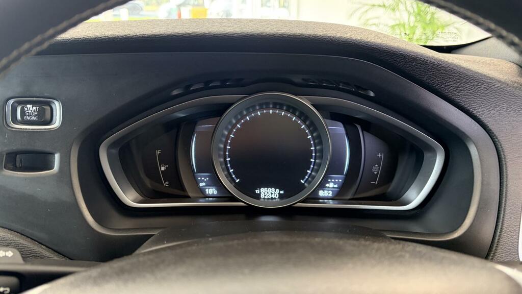 Volvo V40 2.0 D3 R-design Nav Euro 6 Ss Red #23