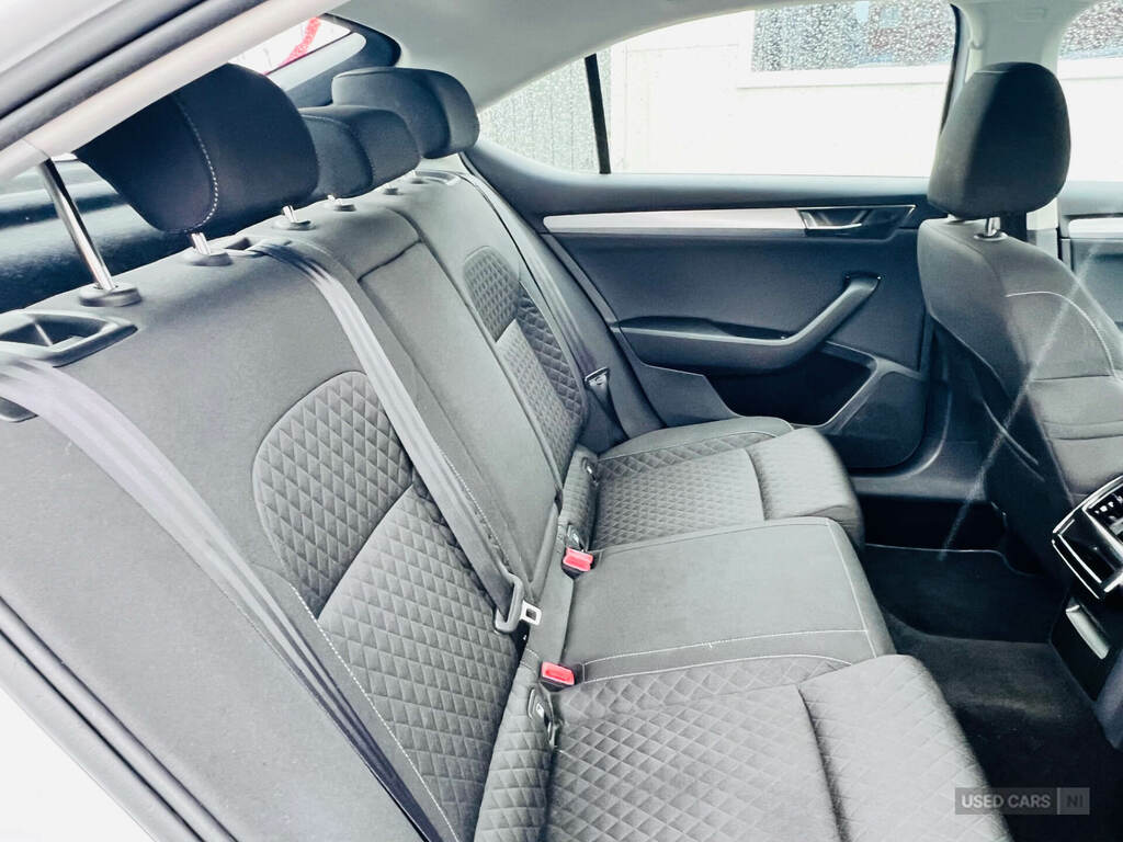 Skoda Superb Se Technology Grey #9