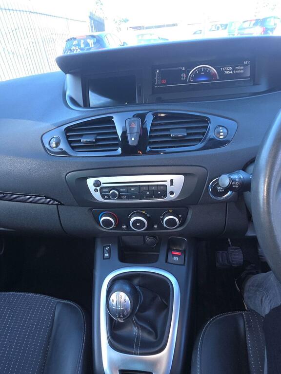 Renault Scenic Scenic Dynamique Tomtom Vvt Red #14