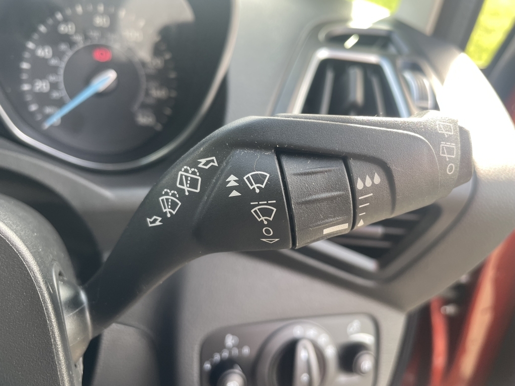 Ford C-Max 1.0 Ecoboost 125 Zetec Red #36