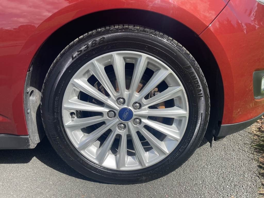 Ford C-Max 1.0 Ecoboost 125 Zetec Red #18