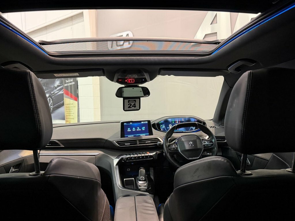 Peugeot 3008 Hatchback Black #33