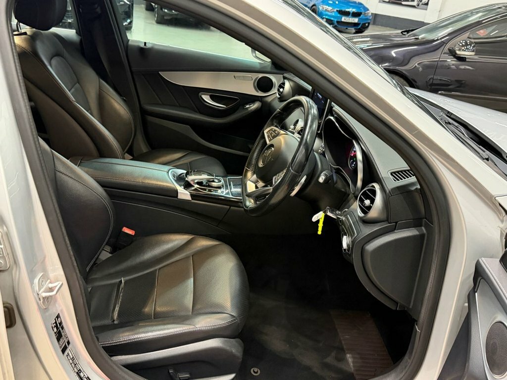 Mercedes-Benz C Class C220 Cdi Blueefficiency Amg Red #14