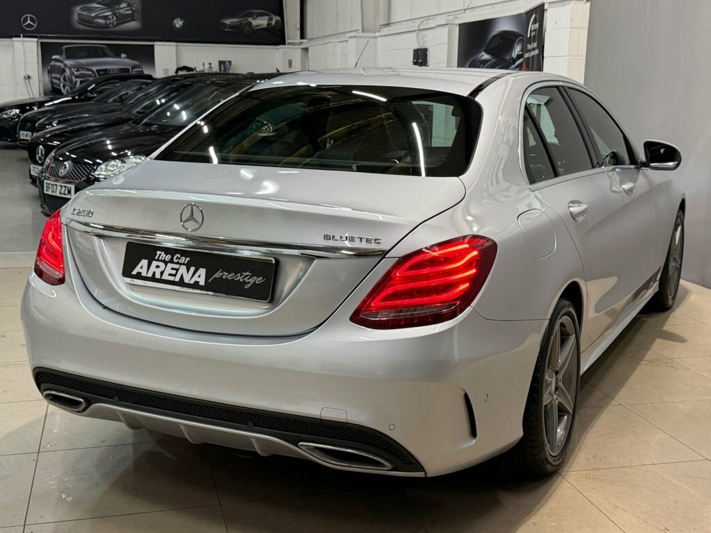 Mercedes-Benz C Class C220 Cdi Blueefficiency Amg Red #12