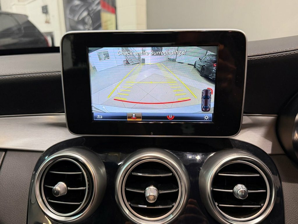 Mercedes-Benz C Class C220 Cdi Blueefficiency Amg Red #17
