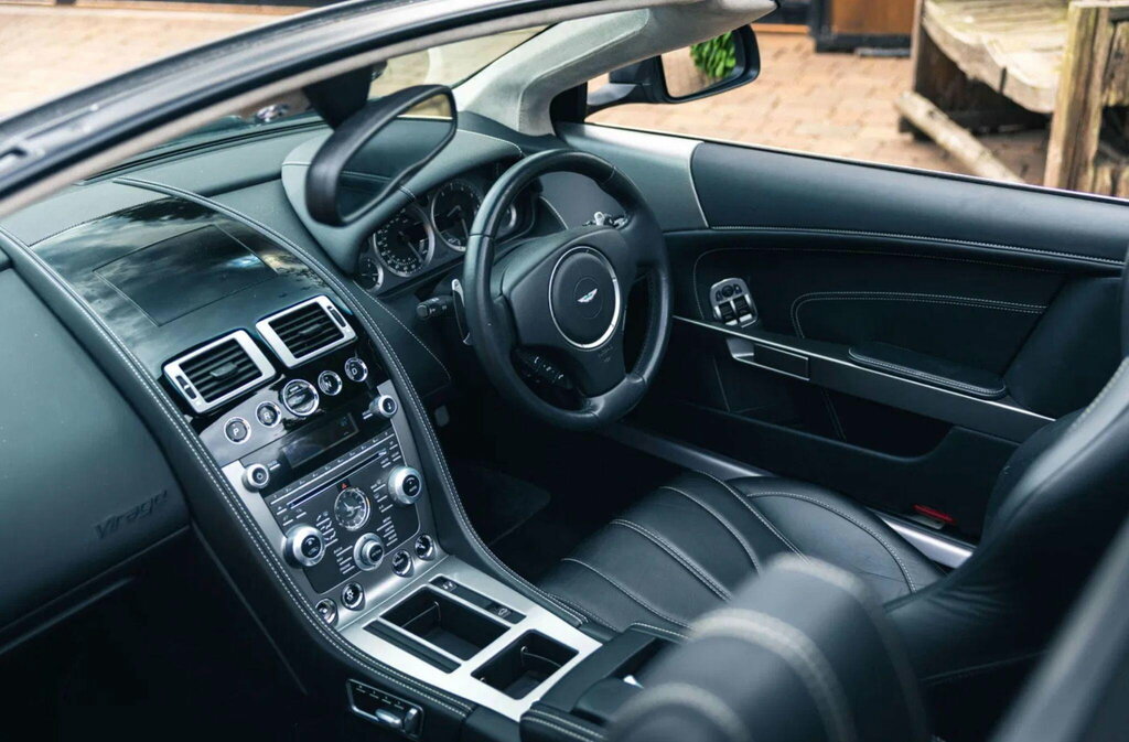 Aston Martin Virage V12 Silver #11