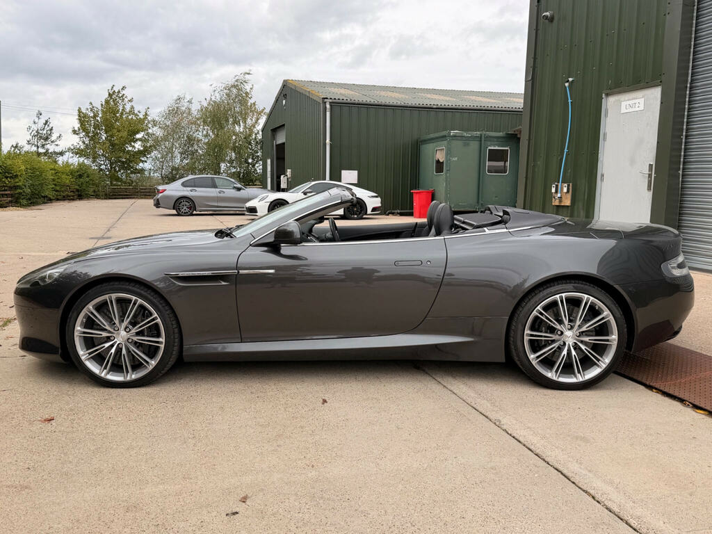 Aston Martin Virage 6.0 V12 Volante T-tronicii Euro 5 Silver #6