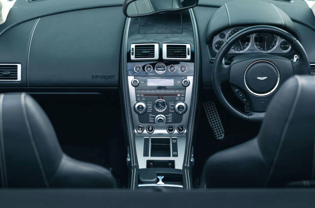 Aston Martin Virage V12 Silver #5