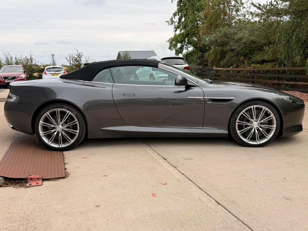 Aston Martin Virage Coupe Orange #17