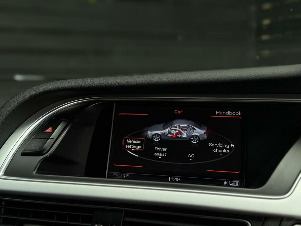 Audi A4 Avant Tdi S Line Nav 5-Door Grey #54