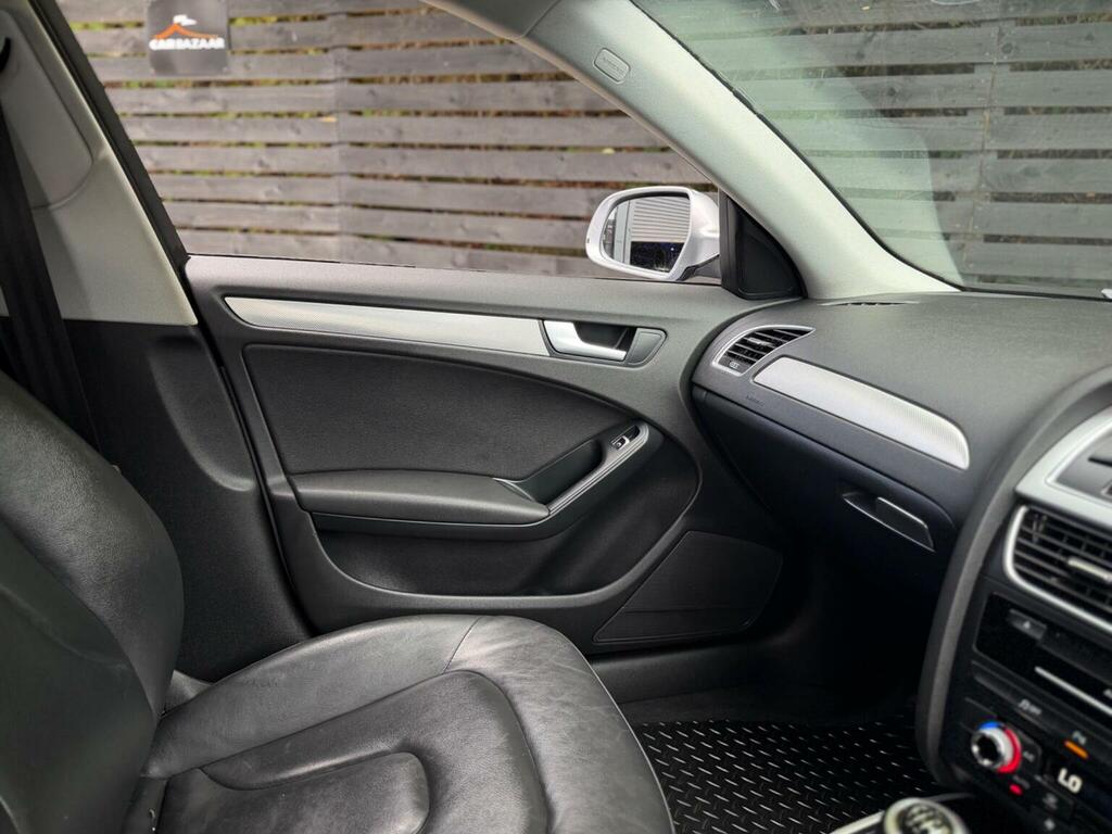 Audi A4 Avant Tdi S Line Nav 5-Door Grey #55