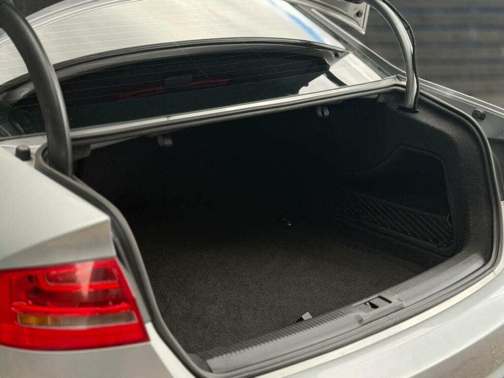 Audi A4 Avant Tdi S Line Nav 5-Door Grey #19