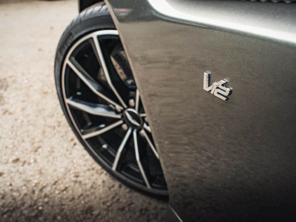 Aston Martin DB9 V12 Volante Brown #29
