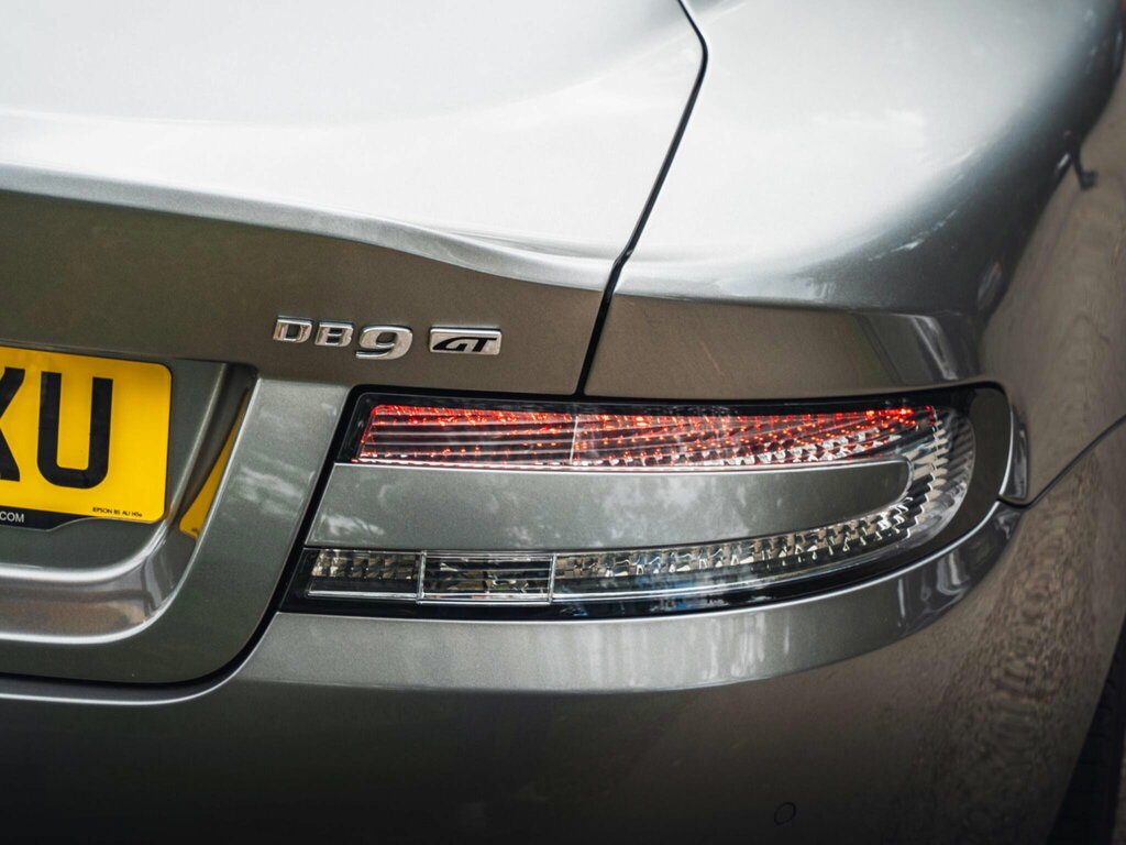 Aston Martin DB9 V12 Volante Brown #48