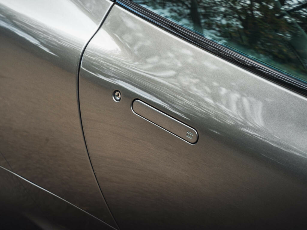 Aston Martin DB9 V12 Volante Brown #44