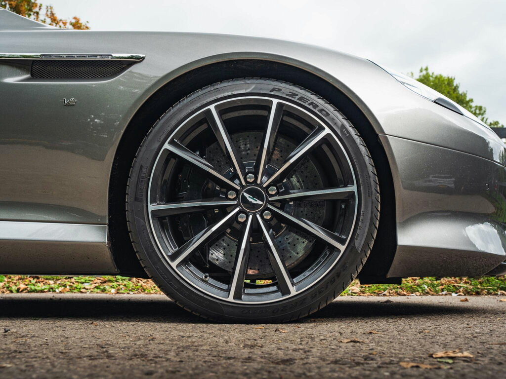 Aston Martin DB9 V12 Volante Brown #30