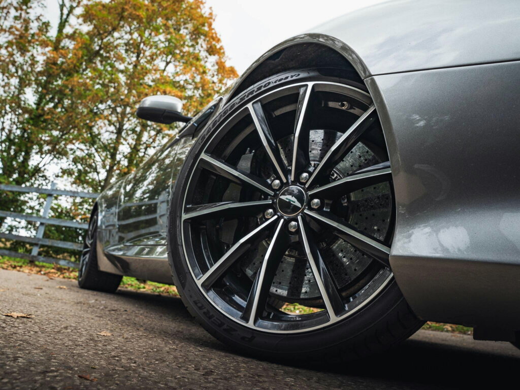 Aston Martin DB9 V12 Volante Brown #28