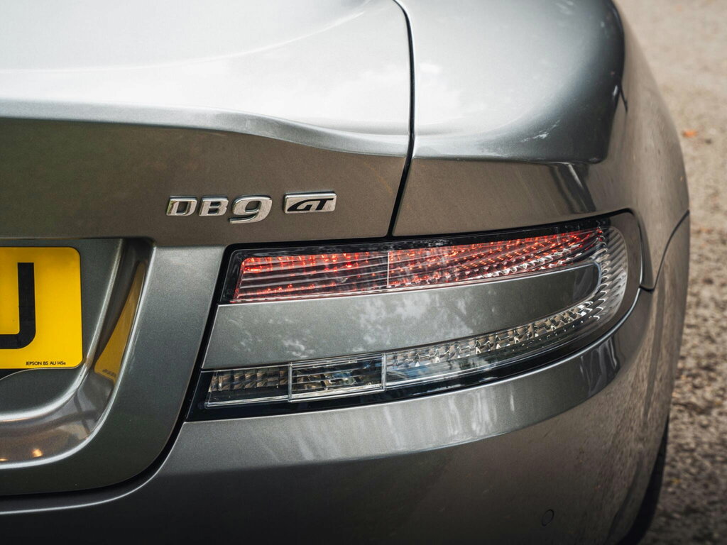 Aston Martin DB9 V12 Volante Brown #12