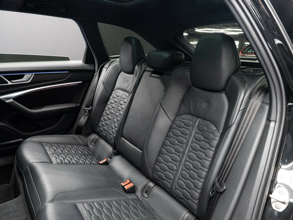 Audi RS6 Avant Plus Sport Black #14