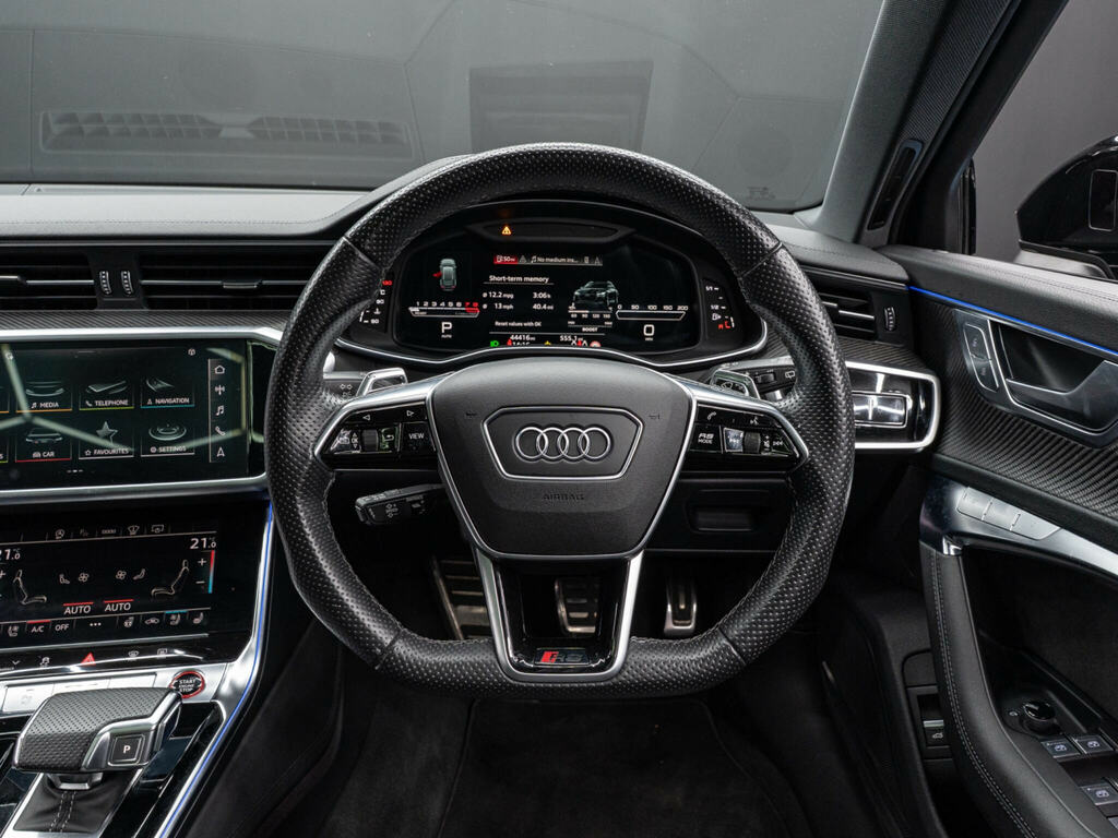 Audi RS6 Avant Plus Sport Black #34