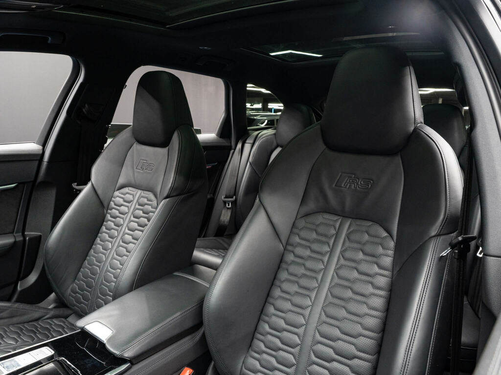Audi RS6 Avant Plus Sport Black #36