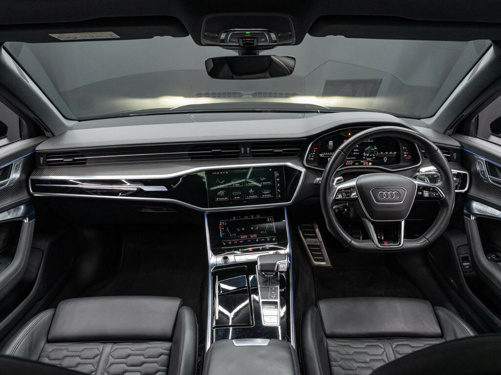Audi RS6 Avant Plus Sport Black #11