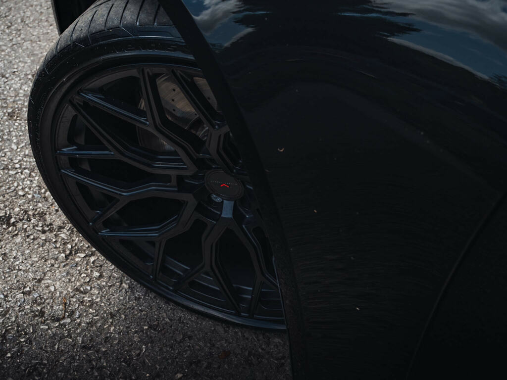 Audi RS6 Avant Plus Sport Black #30