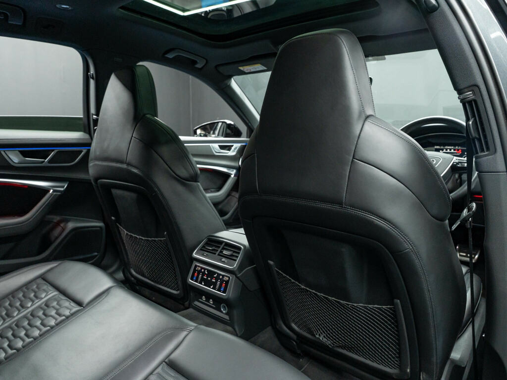 Audi RS6 Avant Estate Black #56