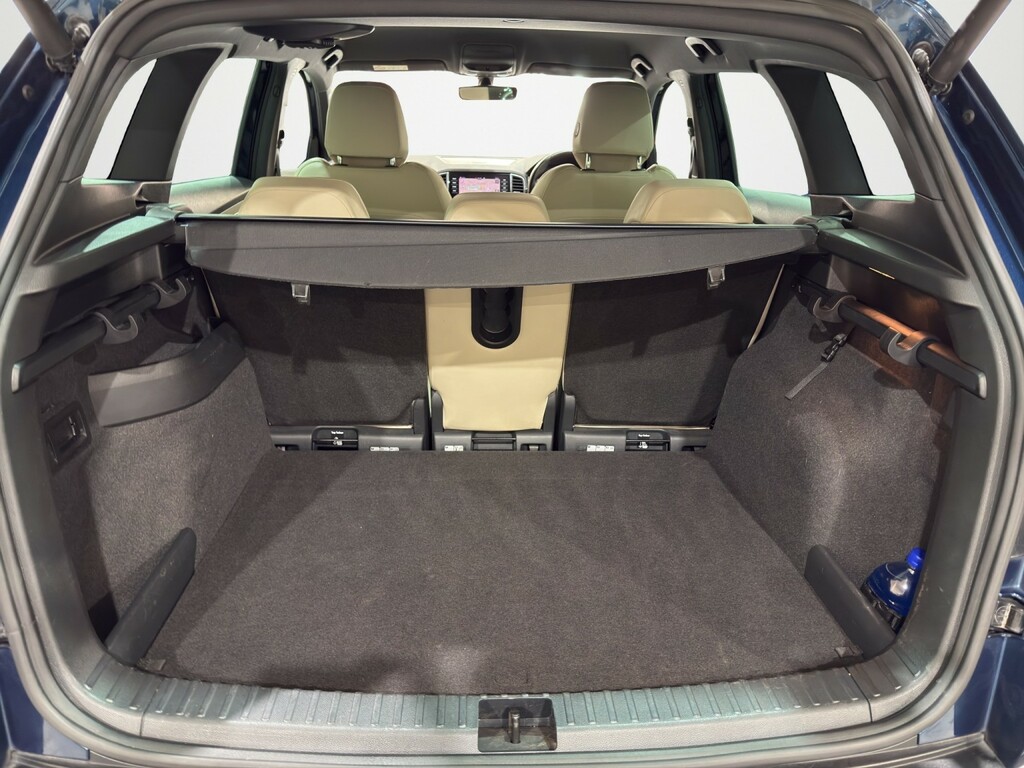 Skoda Karoq Se Nav Plus White #26