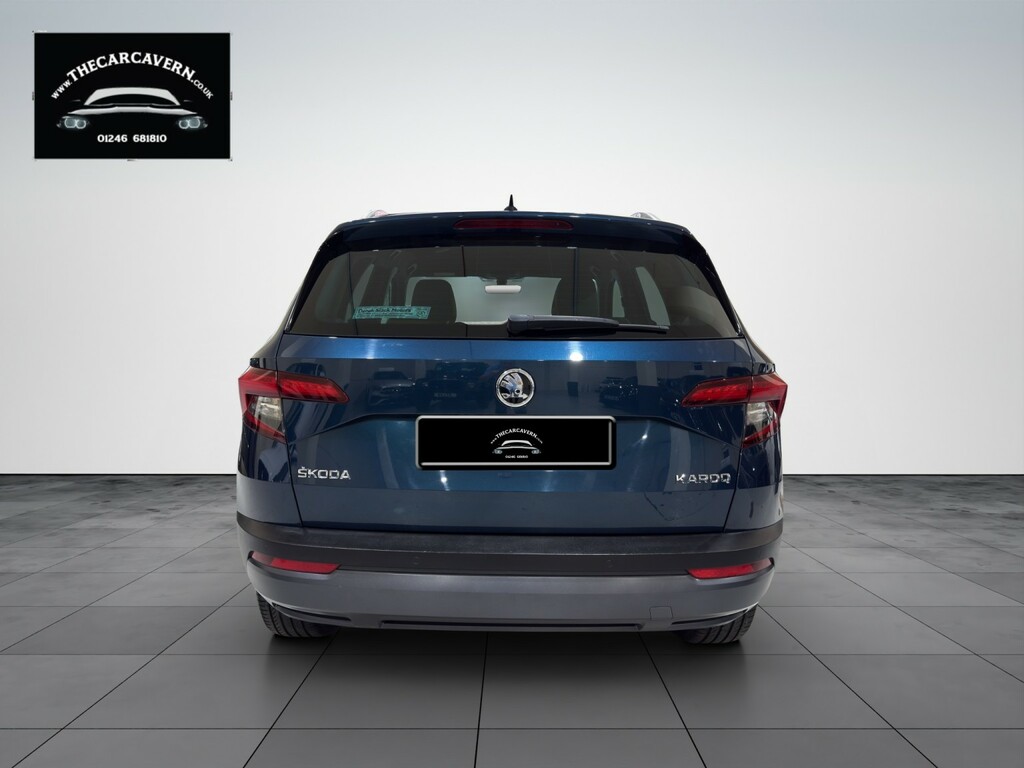 Skoda Karoq Se Nav Plus White #18