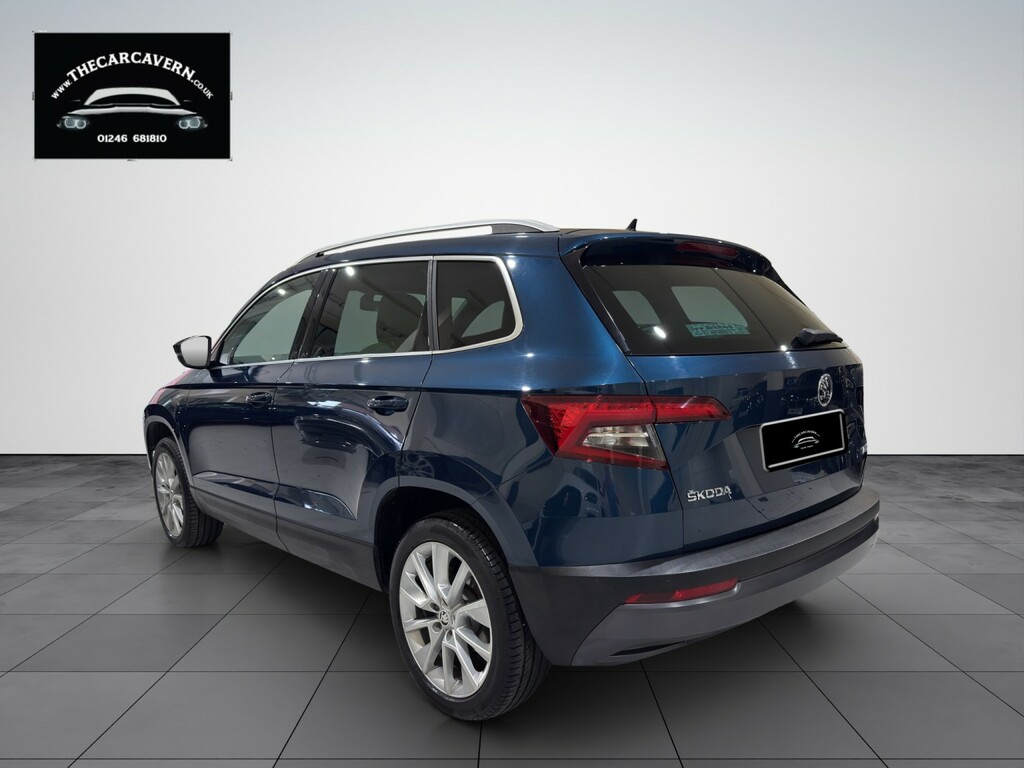 Skoda Karoq Se Nav Plus White #17