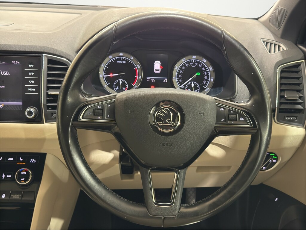 Skoda Karoq Se Nav Plus White #14