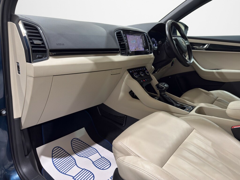 Skoda Karoq Se Nav Plus White #27