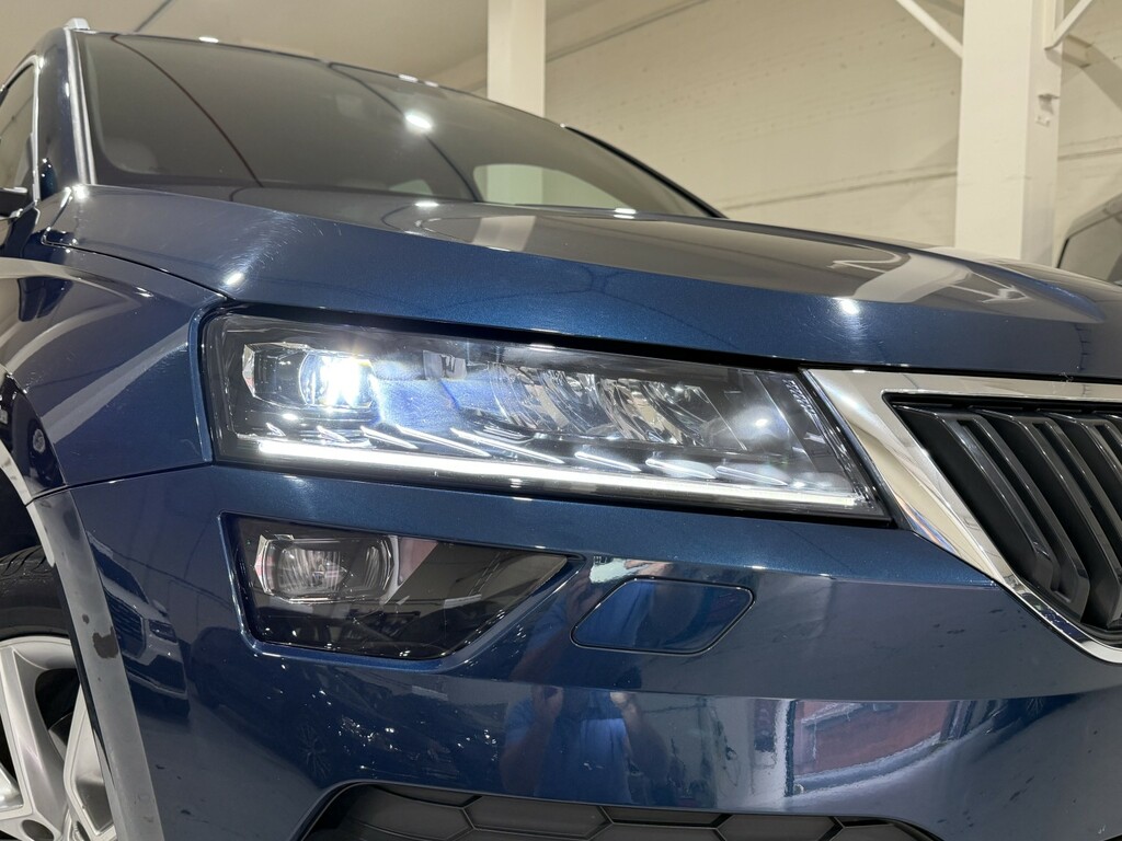 Skoda Karoq Se Nav Plus White #21