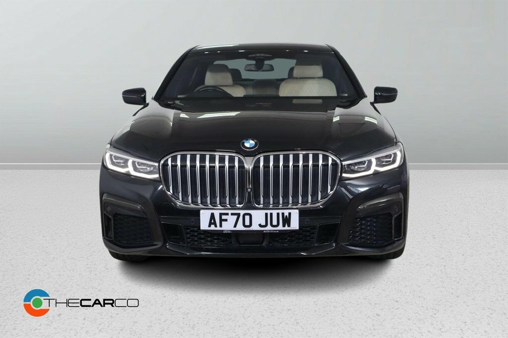 BMW 7 Series 3L M Sport Black #3