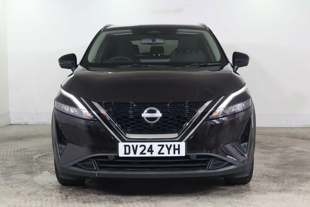 Nissan Qashqai 1.3L N-connecta Black #2